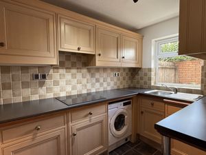 Kitchen- click for photo gallery